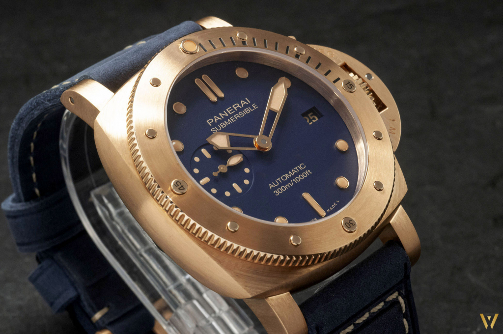 A new Bronzo: Panerai PAM 1074 Blu Abisso