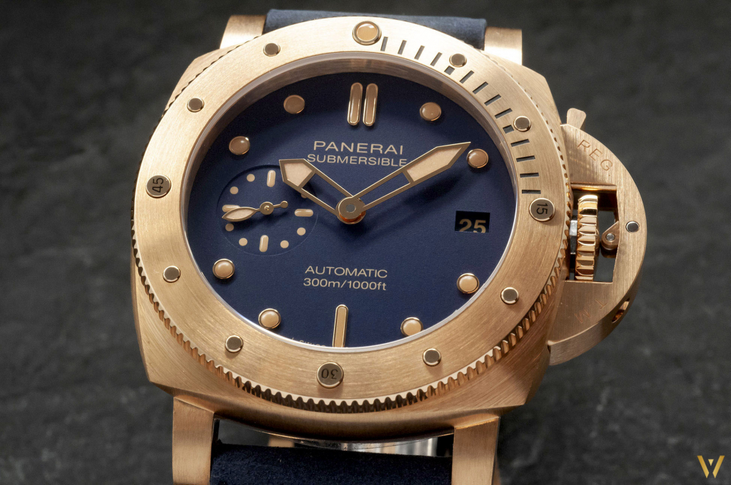 Photo of the dial - New Panerai Bronzo 2021 edition